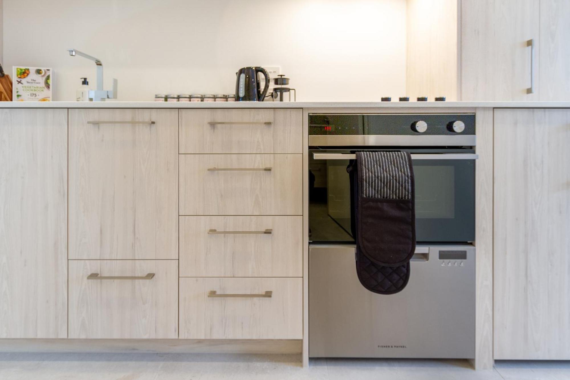 Central Christchurch Santorini Style 1Br Studio Ngoại thất bức ảnh